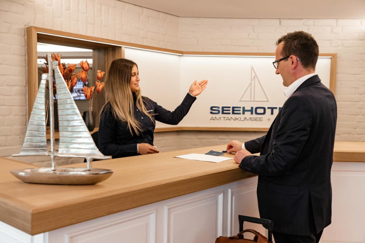 Seehotel Am Tankumsee Isenbüttel Extérieur photo