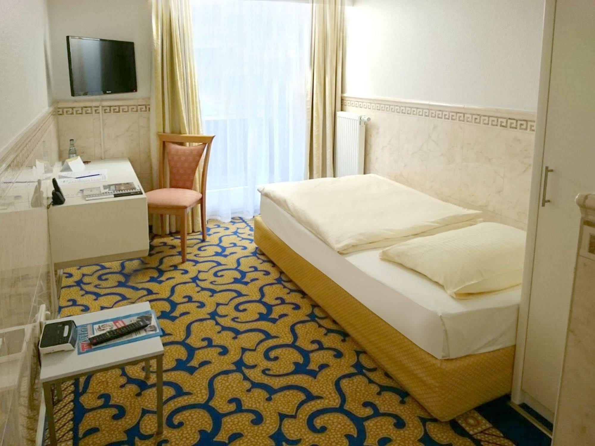 Seehotel Am Tankumsee Isenbüttel Extérieur photo