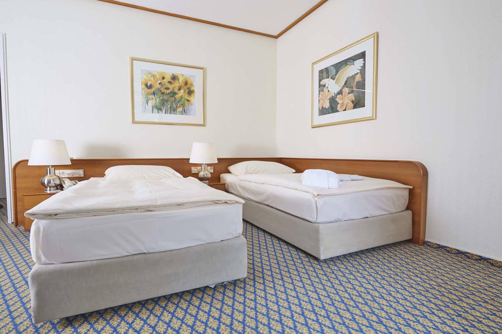 Seehotel Am Tankumsee Isenbüttel Extérieur photo